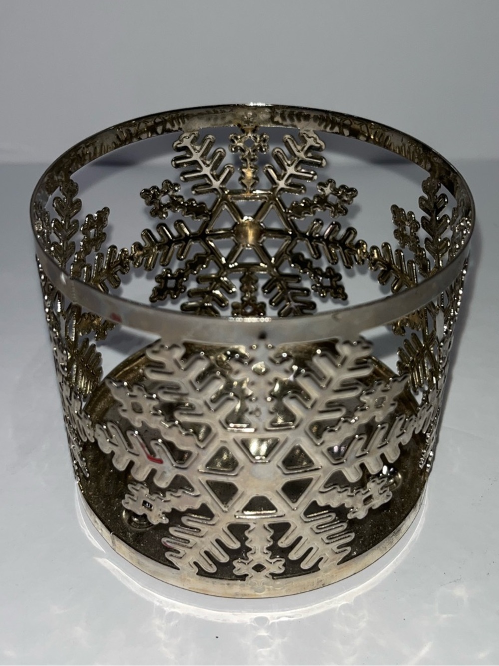 Slatkin & Co. Snowflake Metal 3 Wick Candle Holder